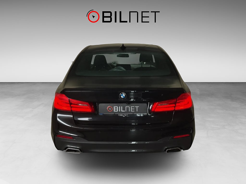BMW 520d xDrive *3,99%* M Sport 19" Värmare Navi Kamera Drag