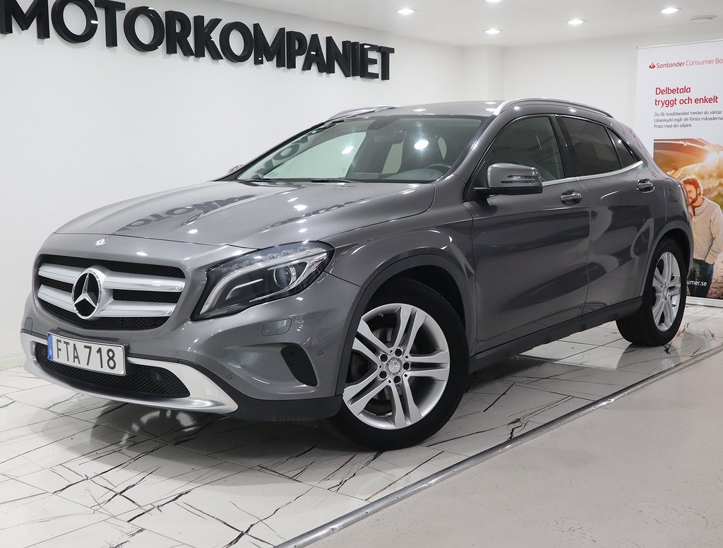 Mercedes-Benz GLA 200 CDI Nyservad PDC Kollisions Assistans