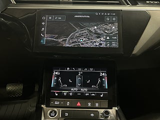 Audi E-Tron 55 quattro 95kW Kamera/Drag/Appvärme/S&V-däck/Navi