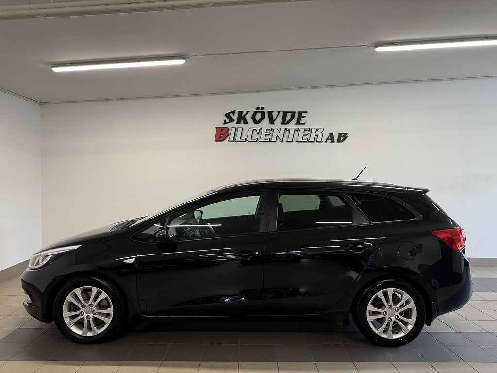 Kia CEED 1.4 CRDi EX 14700Mil/Nybes/Drag/Bluetooth/Rattvärme 