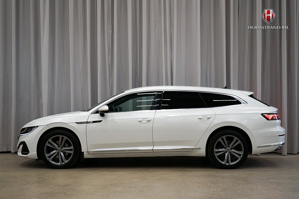 Volkswagen Arteon eHybrid SB 1.4 TSI R-Line Cockpit P-värme Drag Massage