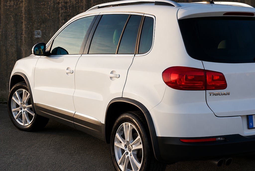 Volkswagen Tiguan 1.4 TSI 4Motion Premium|Pano|Dynaudio|Drag|B-Kamera|
