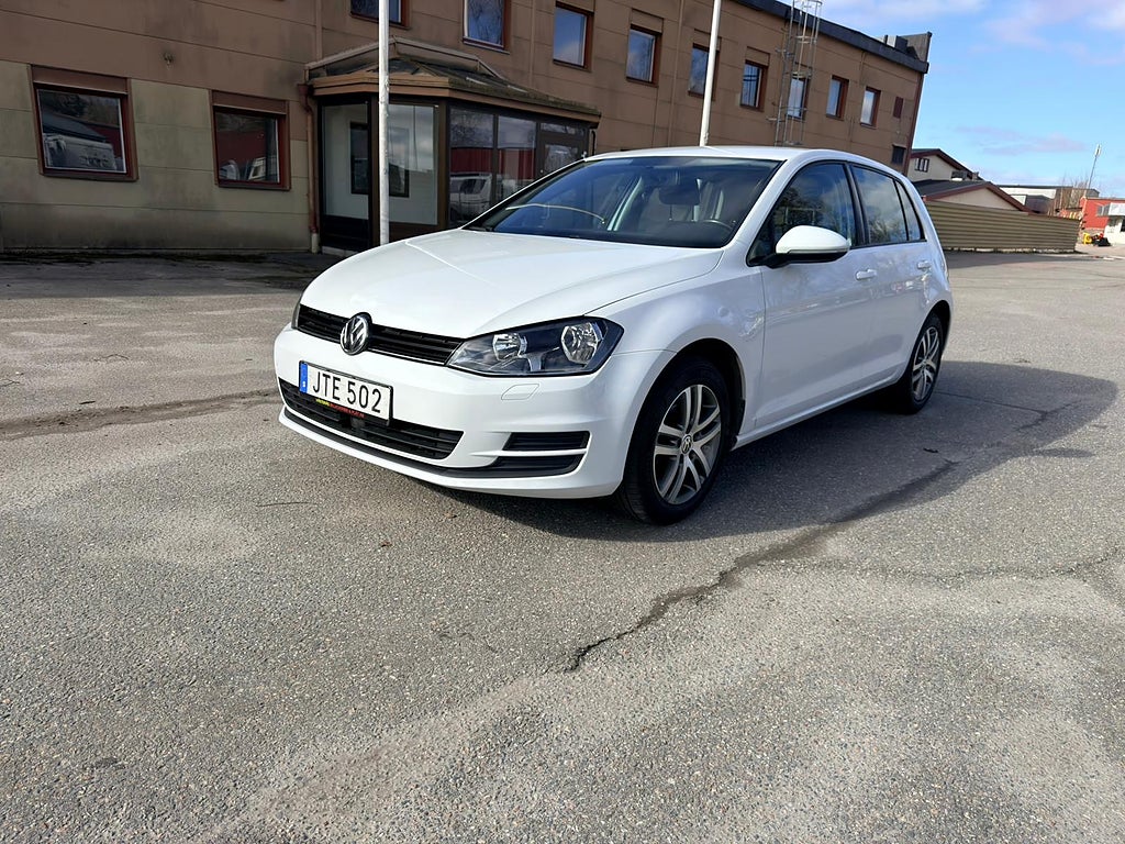 Volkswagen Golf 5-dörrar 1.2 TSI BMT Base Euro 6