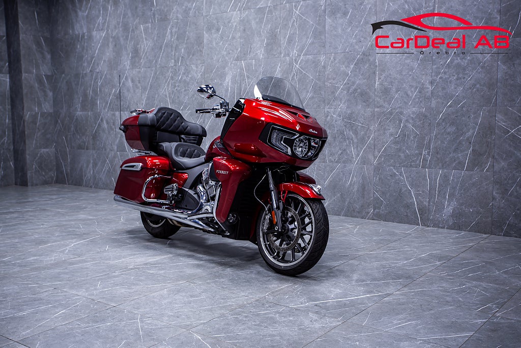 Indian  Pursuit Limited 1800 Keyless Carplay Högtalare Navi