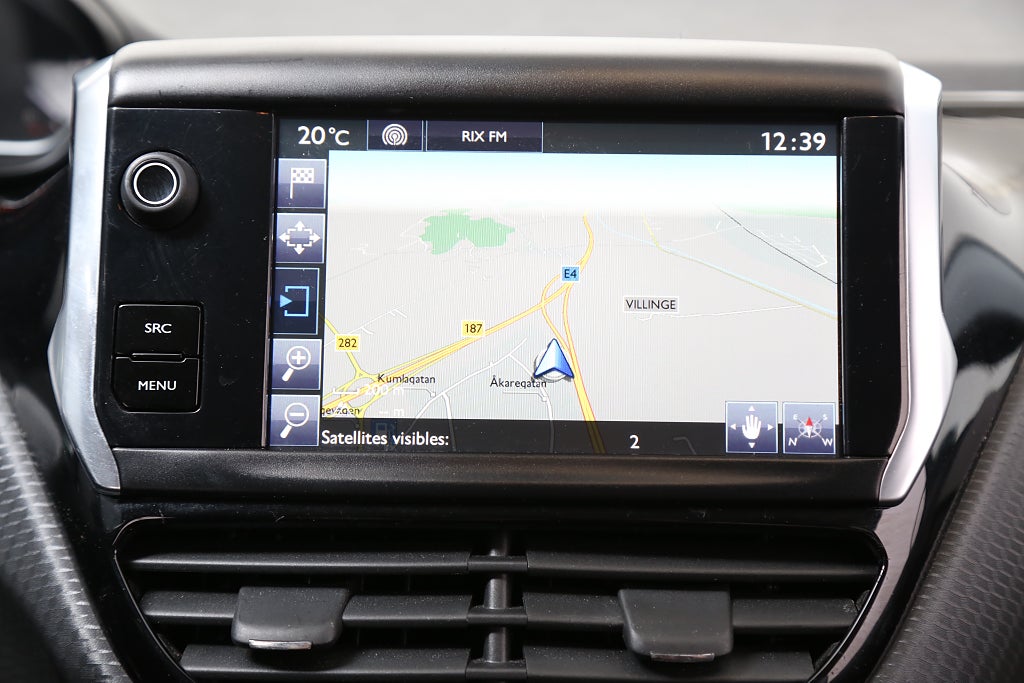 Peugeot 208 1,2 PureTech 82hk Style 5-dörrar P-sensorer Nybesikt 2016