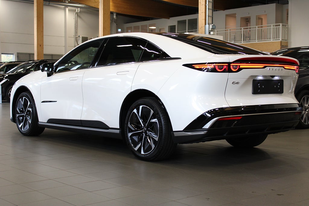 Mazda 6e 68.8 KWh Takumi/ Panorama / Rattvärme / 10 års garanti