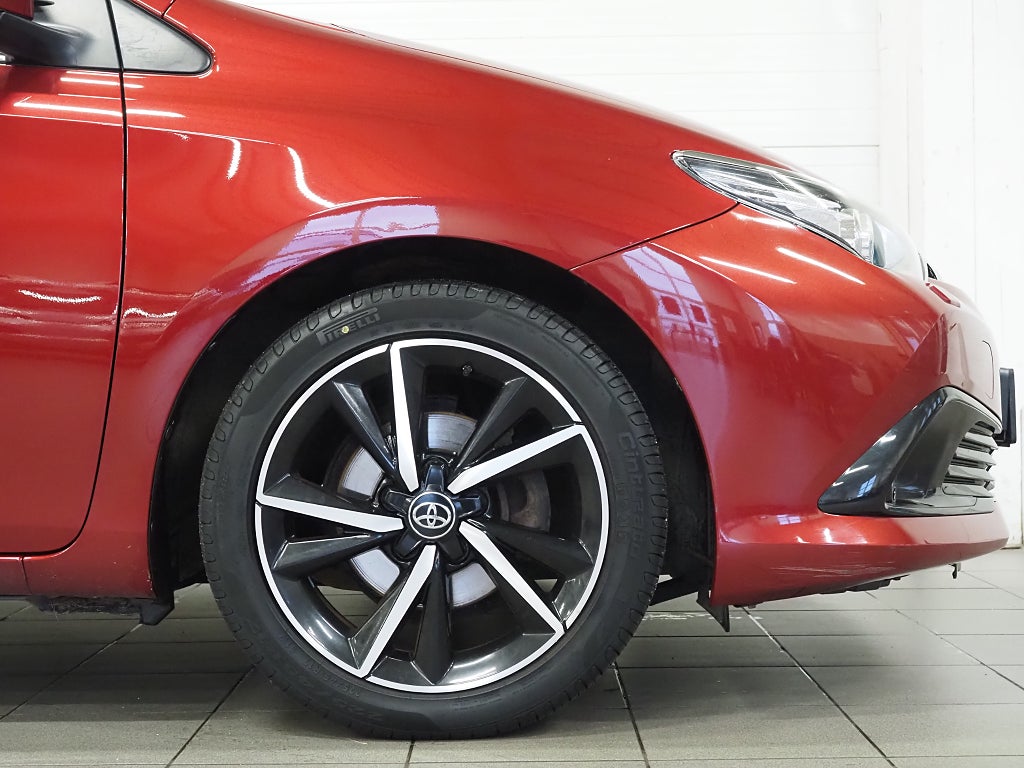 Toyota Auris Touring Sports 1.2 Turbo Multidrive S Intense Drag 2017
