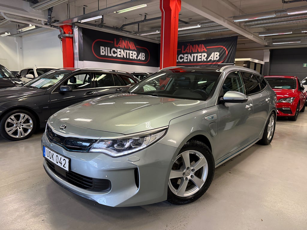 Kia Optima Sport Wagon Plug-in Hybrid Drag Skinn Navi 360