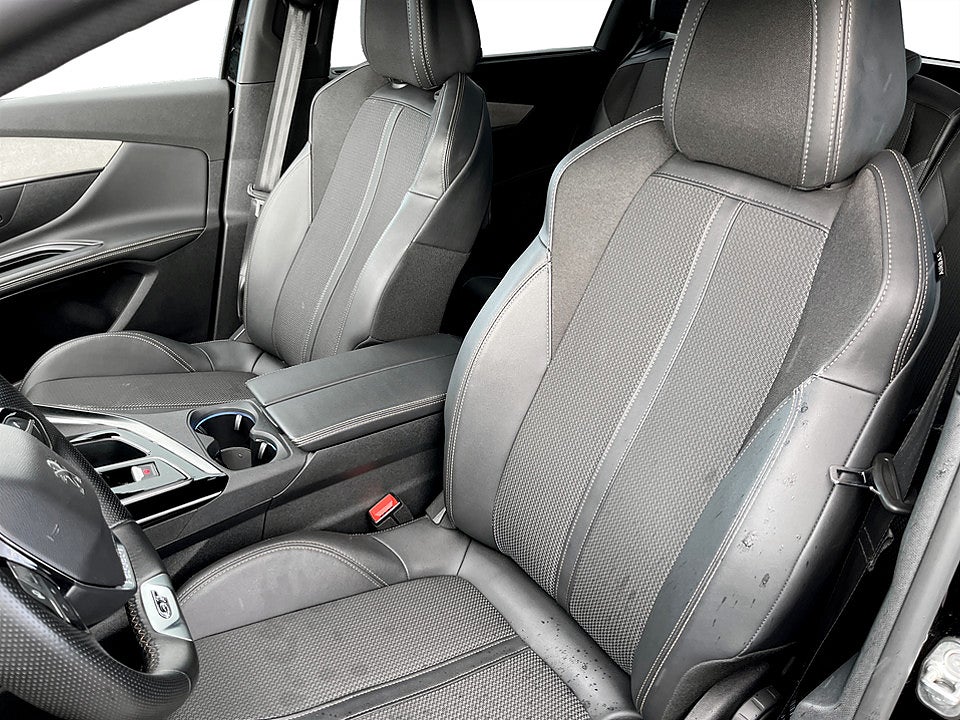 Bild på Peugeot 5008 GT 1.2 PT 130hk Aut KAMPANJ BRÄNSLE INGÅR