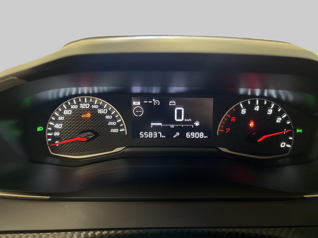 Peugeot 208 Active 1.2 PureTech 75hk manuell  – bild 10