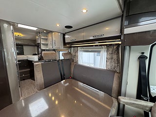 Husbil-halvintegrerad Hobby Optima Premium T 75 HGE 150 HK AUTOMAT! Långbäddar & Taksäng! 6 av 22