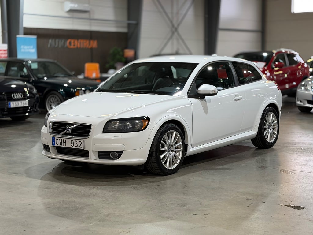 Volvo C30 1.6D DRIVe Momentum BLIS P-Sensor Skinn 109hk