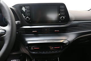 Halvkombi Hyundai i20 18 av 21