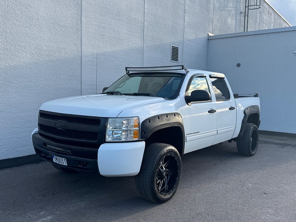 Chevrolet Silverado 1500 Crew Cab 5.3 V8 E85 4WD Hydra-Matic
