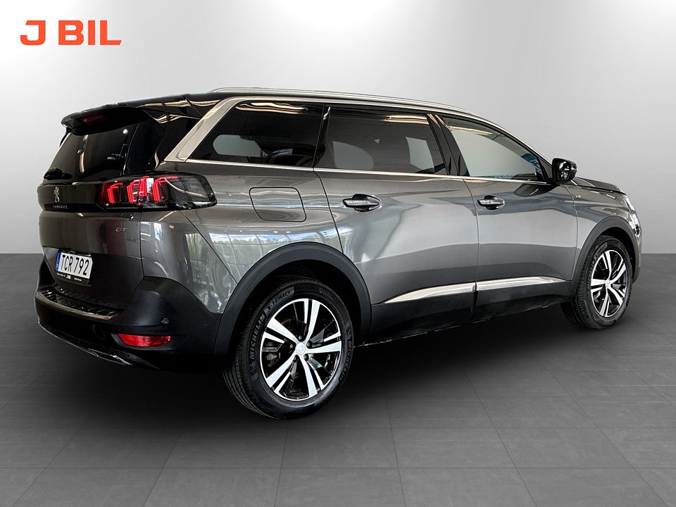 Bild på Peugeot 5008 GT 1.2 PT 130hk Aut 7-SITS B-KAMERA CARPLAY