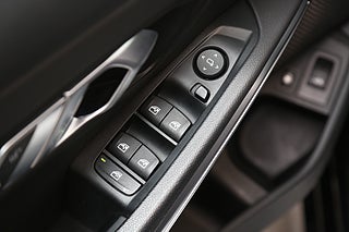 Kombi BMW 330e 12 av 28