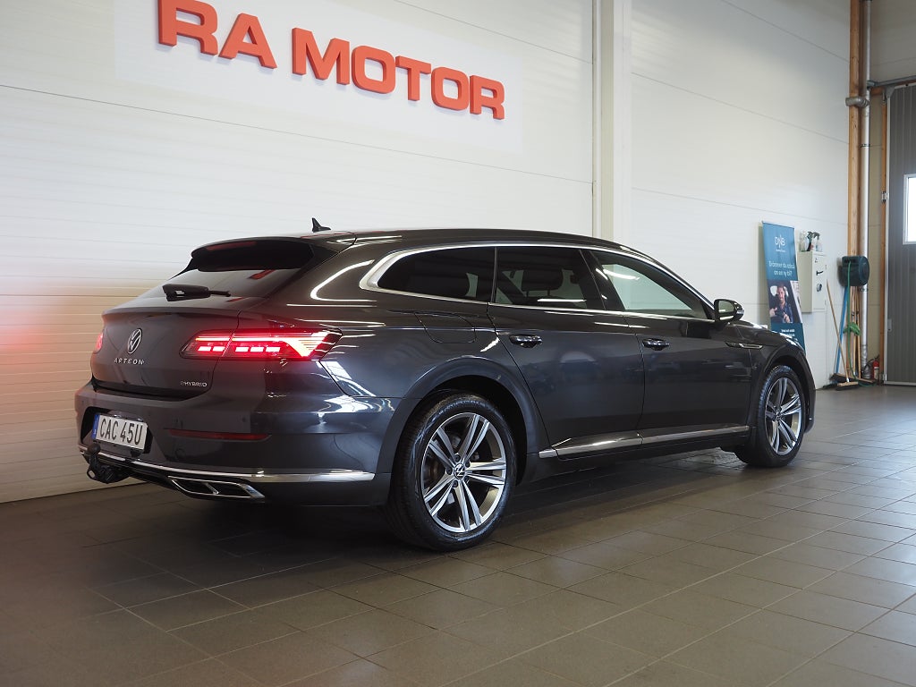Volkswagen Arteon eHybrid Shooting Brake 218hk TSI R-Line Dragpkt Cockpit 2022