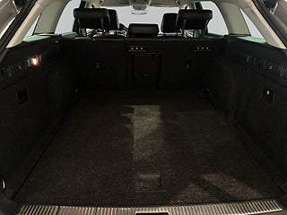 Skoda Superb Kombi 2.0 TDI 4x4 Business Edition L&K Drag Dvärm GPS Kamera SoV