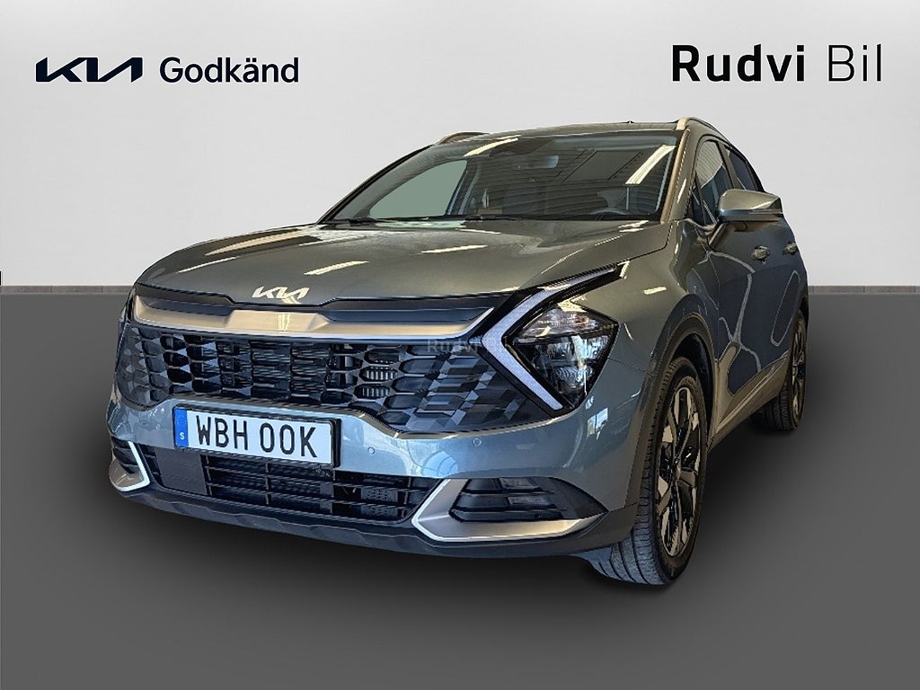 Kia Sportage PHEV Action