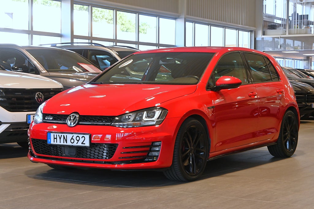 Volkswagen Golf 5-dörrars 2.0 TDI GTD 184HK Adaptiv farthållare Drag