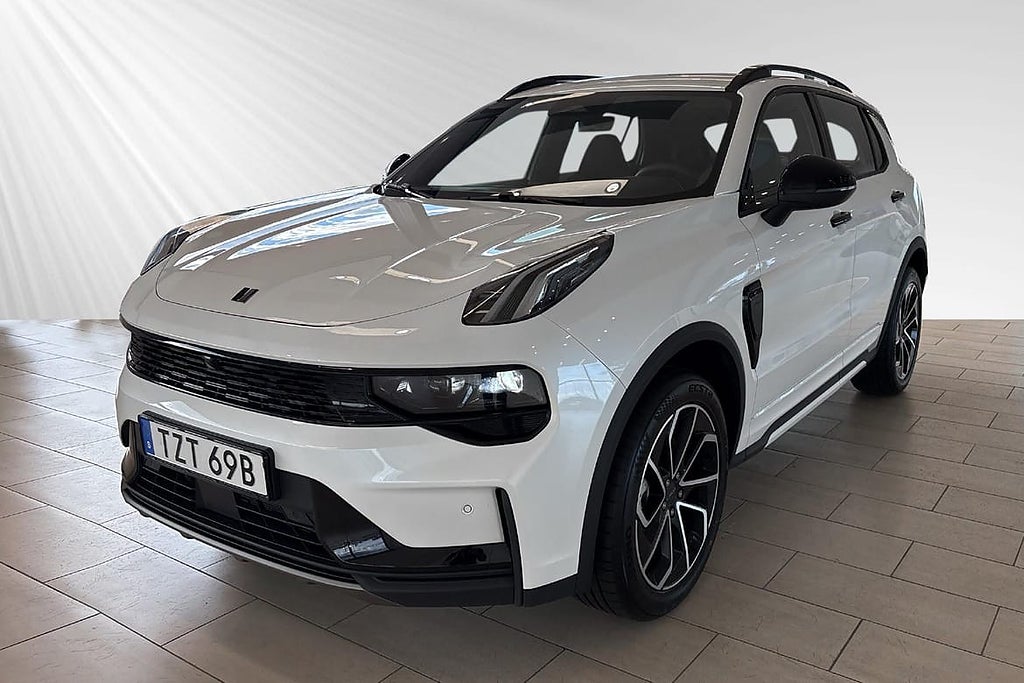 Lynk & Co 01 Core PHEV
