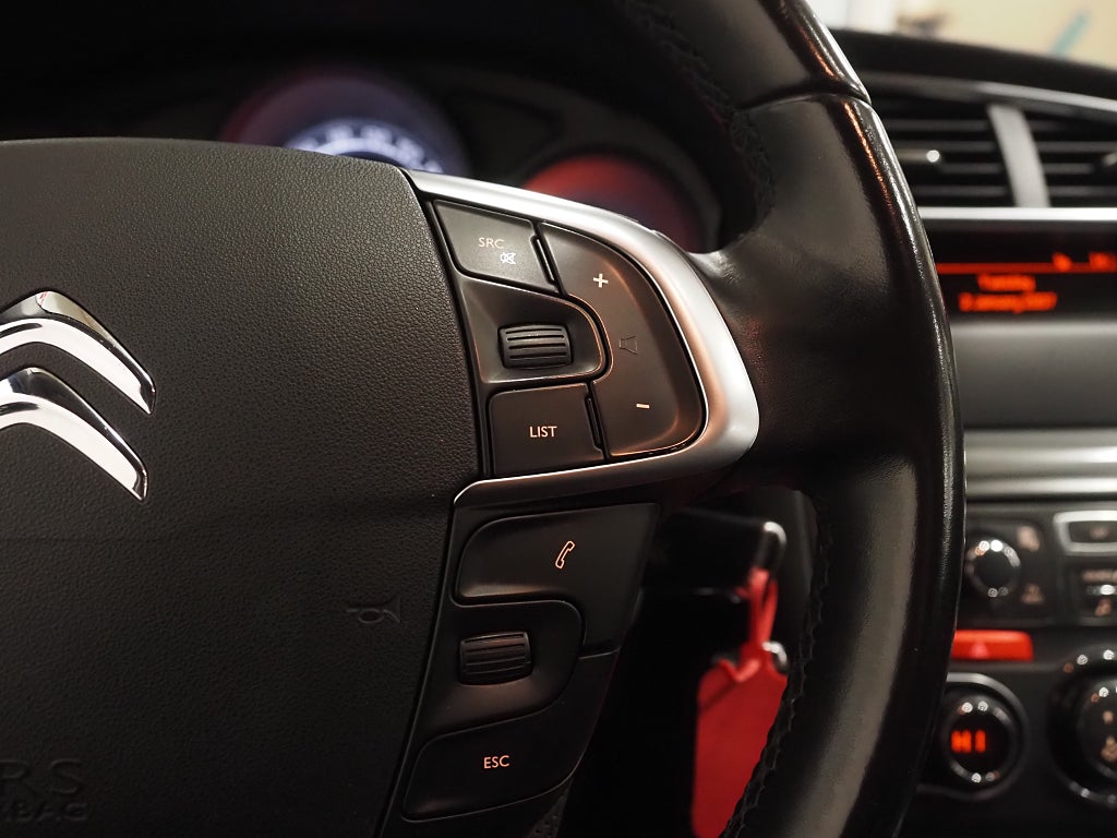 Citroën C4 1.6 e-HDi 111hk Airdream EGS | Dragkrok | 2011