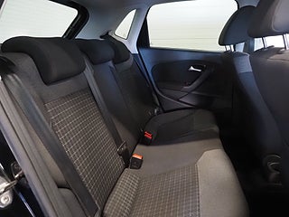 Halvkombi Volkswagen Polo 12 av 20