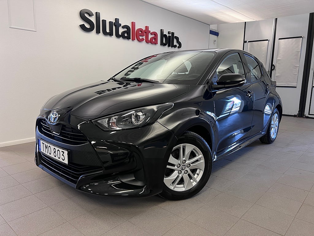 Toyota Yaris Hybrid CVT Active Euro 6 B-Kamera S/V Hjul ingår