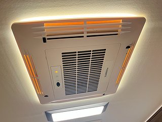 Husbil-integrerad Kabe IMPERIAL TM 910 GB 31 av 38
