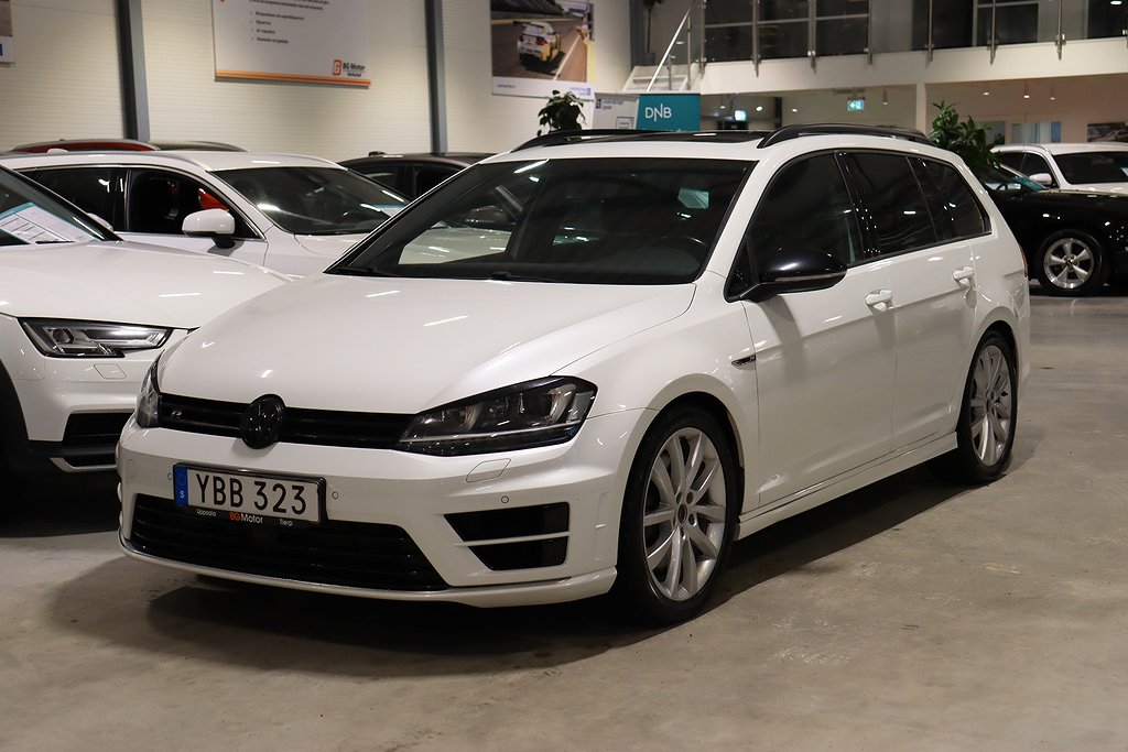 Volkswagen Golf R 2.0 TSI 300HK Sportscombi 4M Aut Panorama