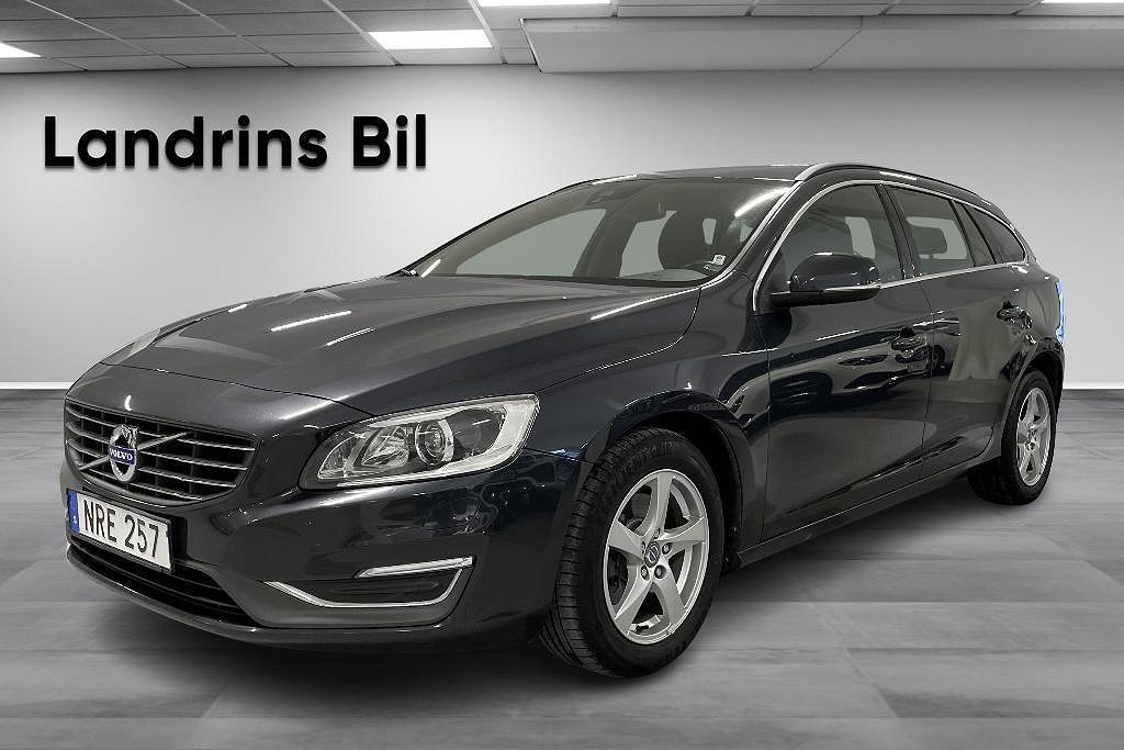 Volvo V60 D2 Momentum 