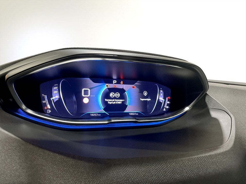 Bild på Peugeot 3008 GT 1.2 PT 130hk Aut - B-KAMERA, CARPLAY