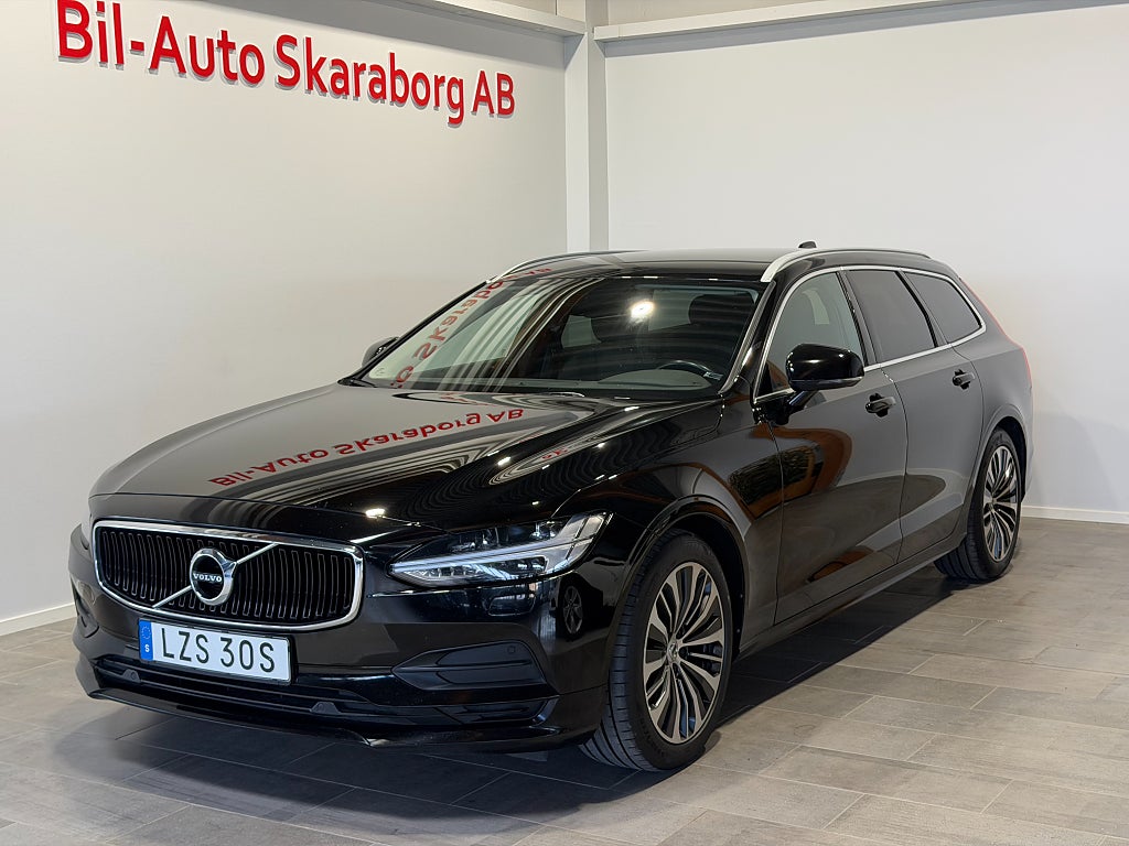 Volvo V90 D4 AWD Aut Momentum Dragkrok Navi VOC