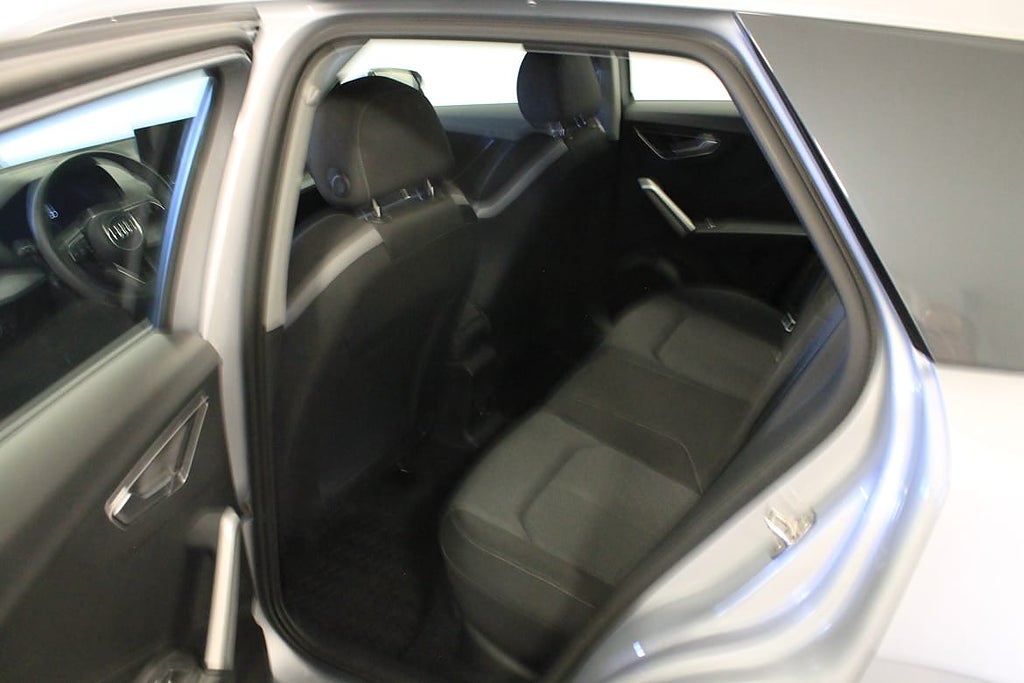 Audi Q2 2024 - miniatyr 7
