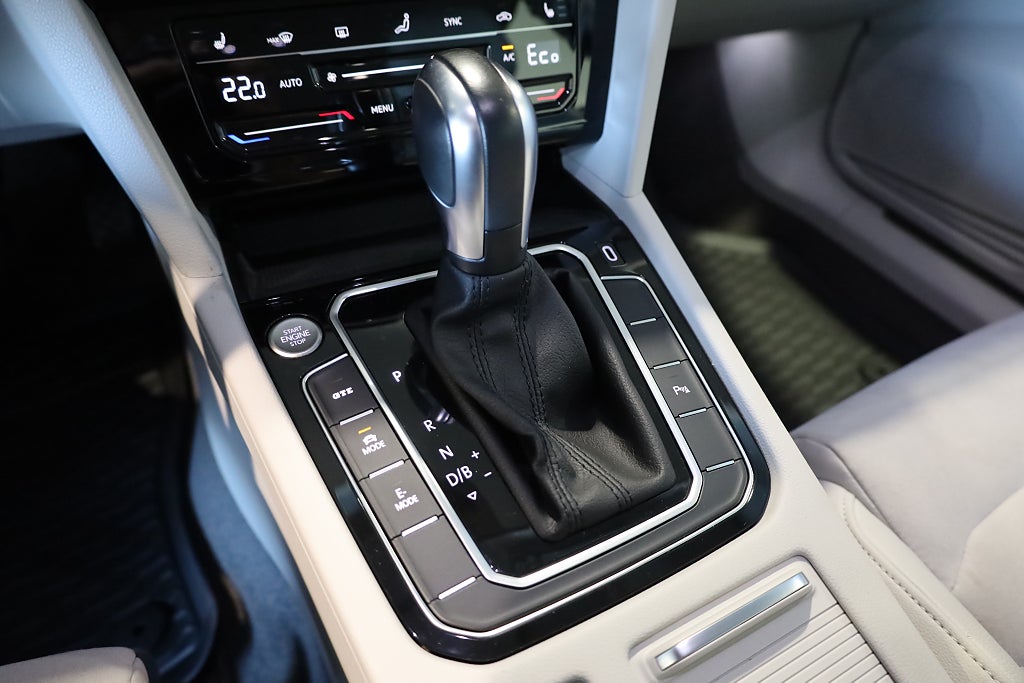 Volkswagen Passat GTE 1.4 TSI  GTE Drag Värmare Navi Kamera Leasbar 2021