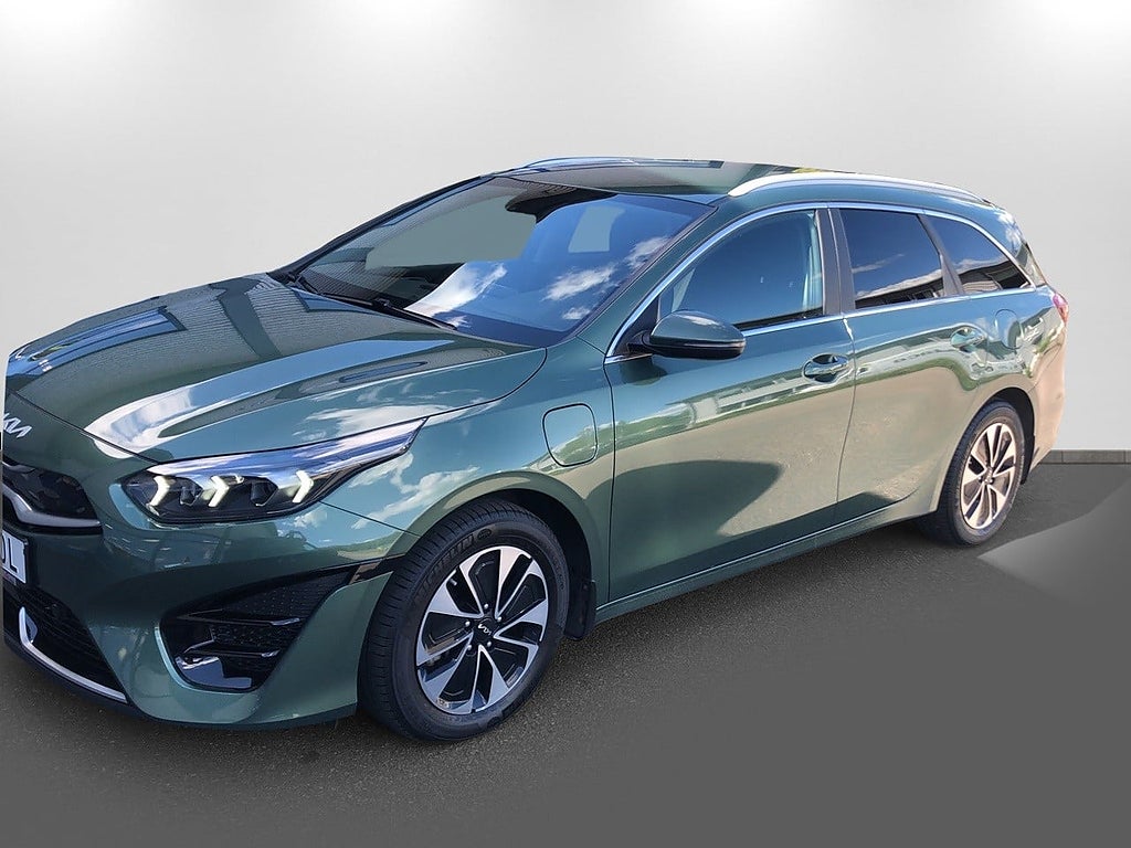 Kia Ceed SW PLUG-IN HYBRID ACTION