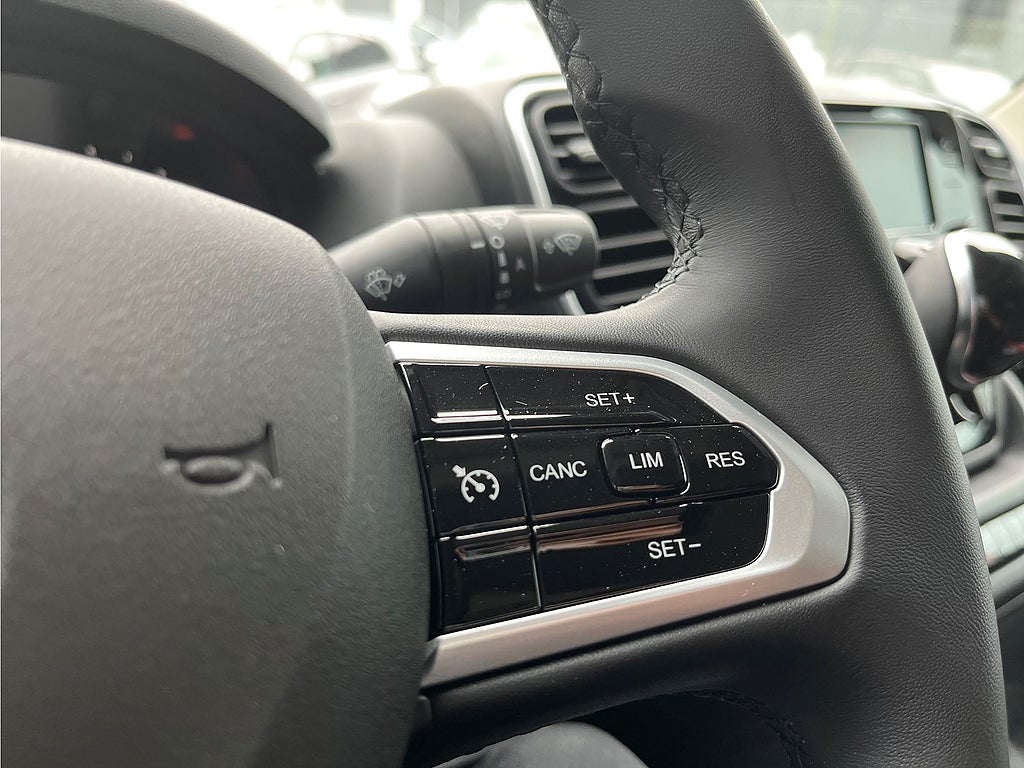 Bild på Opel Movano 140hk AT8 L2H2 Aut - Värmare & backkamera