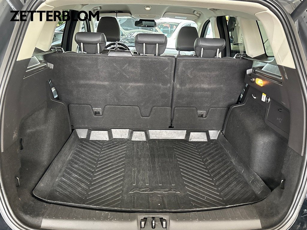 SUV Ford Kuga 6 av 13