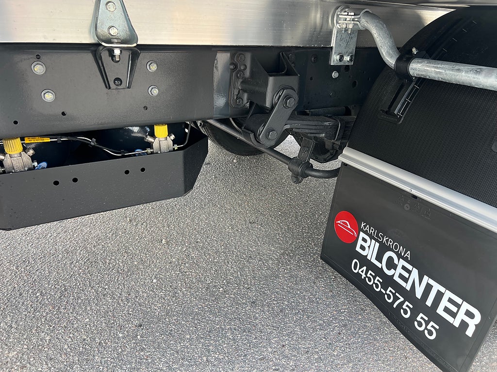 Iveco Daily 72C14G A8 CNG Skåpbil med Z-Lift