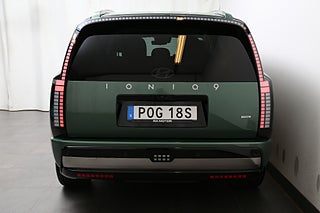 SUV Hyundai IONIQ 4 av 6