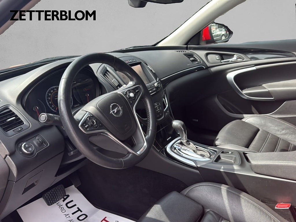 Kombi Opel Insignia 8 av 13