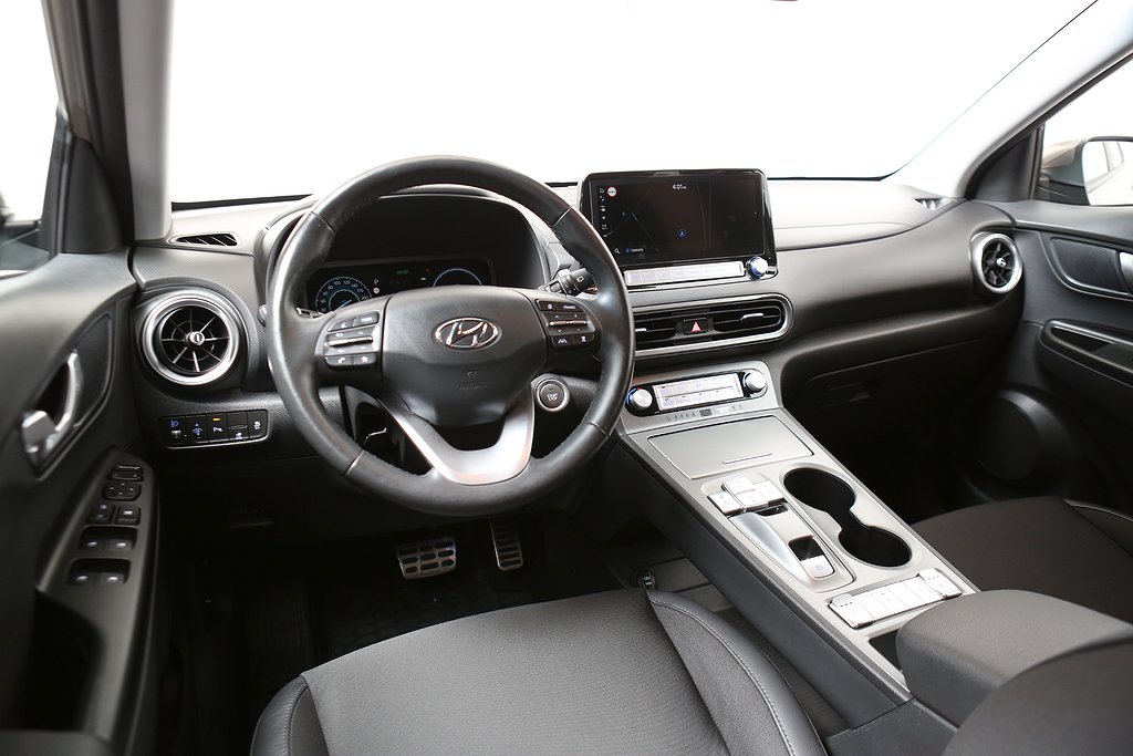 Hyundai Kona EV 100kW 39.2 kWh Essential Kamera Navi KRELL 2022
