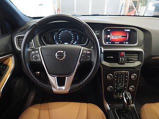 Halvkombi Volvo V40 Cross Country 16 av 23