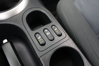SUV Nissan Qashqai 16 av 18
