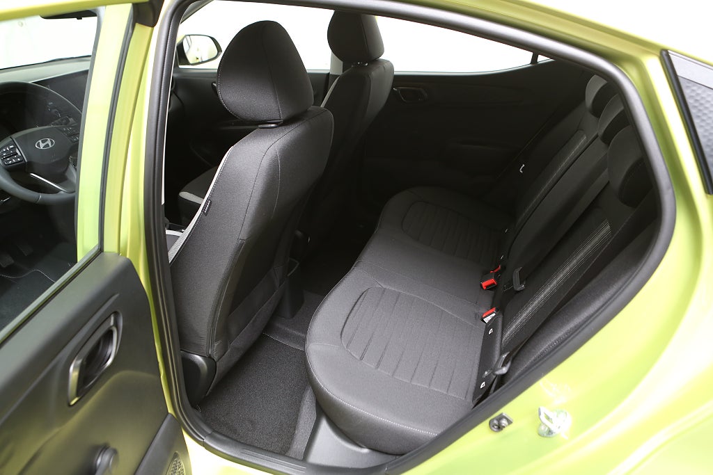 Hyundai i10 1,0 Automat Advanced 2025