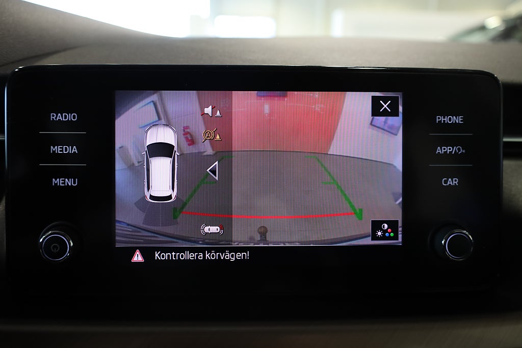 Skoda Kamiq 1.0 TSI Style AUT Drag Kamera CarPlay 2020