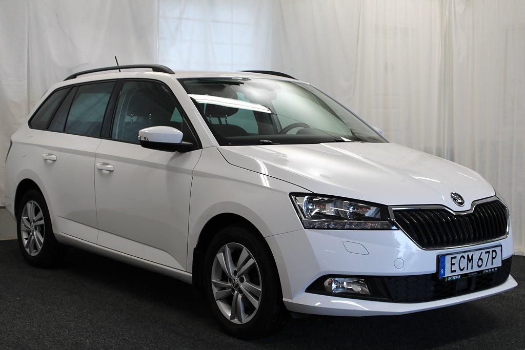 Skoda Fabia Kombi 1.0 TSI Style |P-sensor|S&V-Däck|CarPlay|95