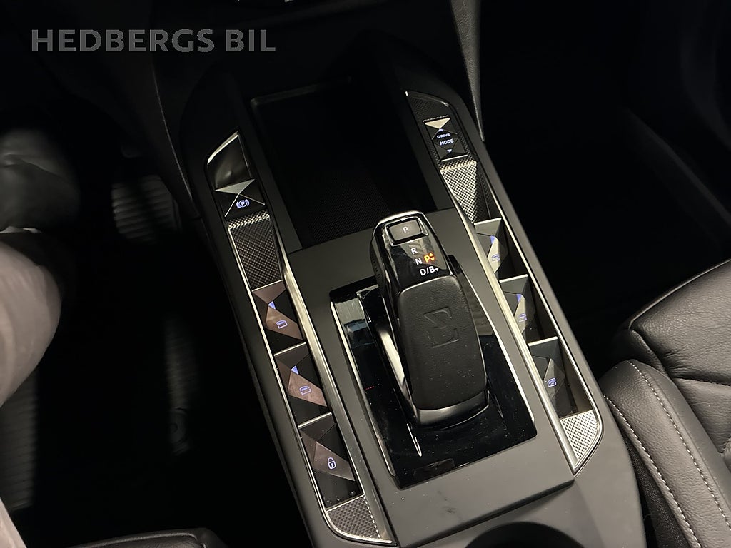DS DS 3 Crossback Crossback E-TENSE EXCLUSIVE 50KWH 136HK thumbnail