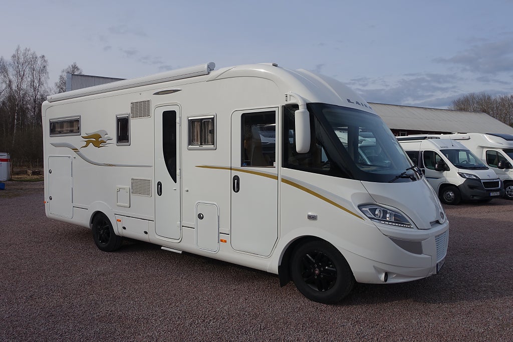 Laika Kreos 7009 Långbädd automat 3,0/177 hk