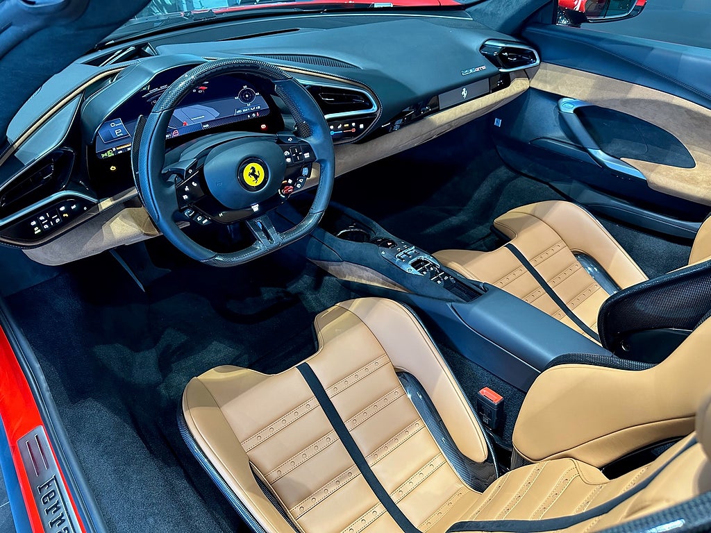 Ferrari 296 GTS 830 hk Lift / Leasebar / Carbon / JBL - bild 4